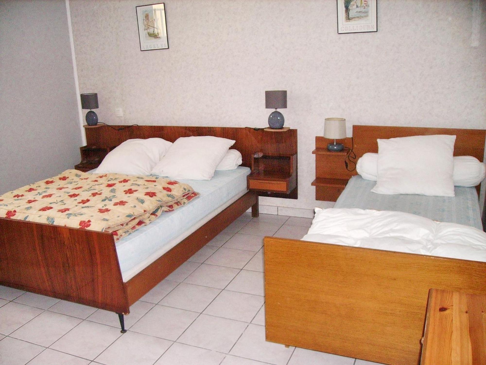Appartement Charmant A Breuillet Avec Jardin Spacieux Exterior photo